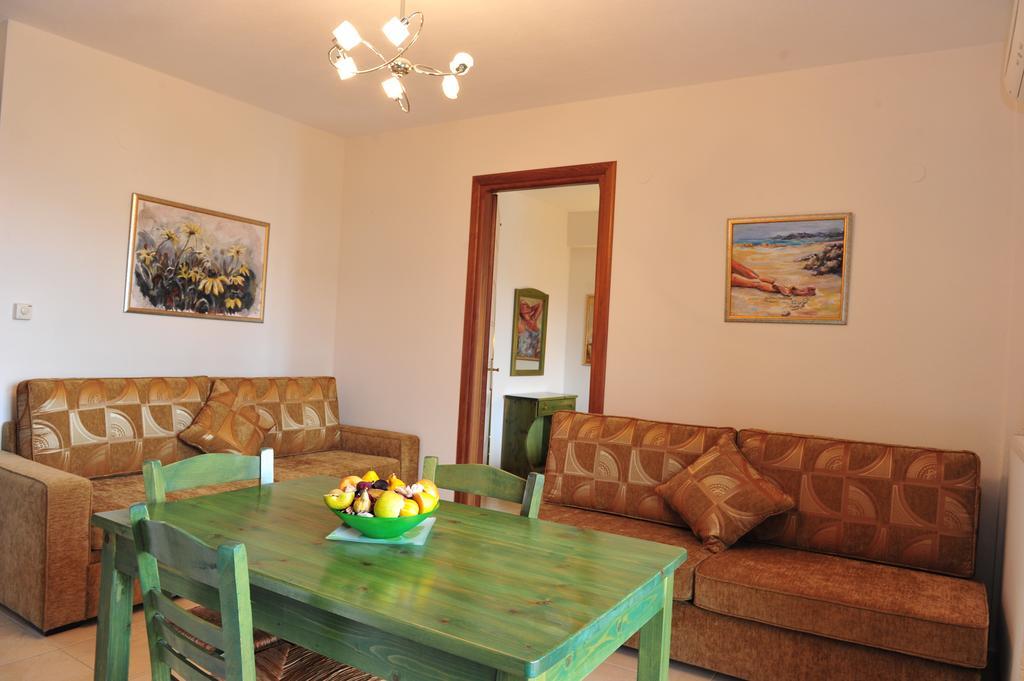 Apartmán Pansion Evi Amolianí Pokoj fotografie